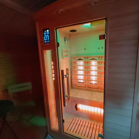 Mas Vallcrosa Studio Calme Et Confortable Avec Piscine Camélas Exterior foto